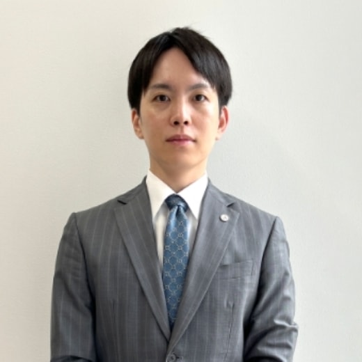 尾島諒